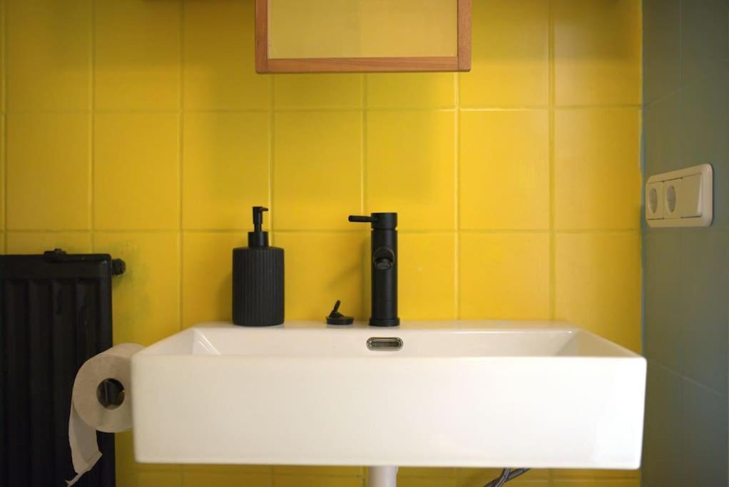 Gemuetliche Souterrain Wohnung リューネブルク エクステリア 写真
